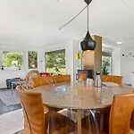 Esma - 3km From The Sea By Interhome Nyaraló